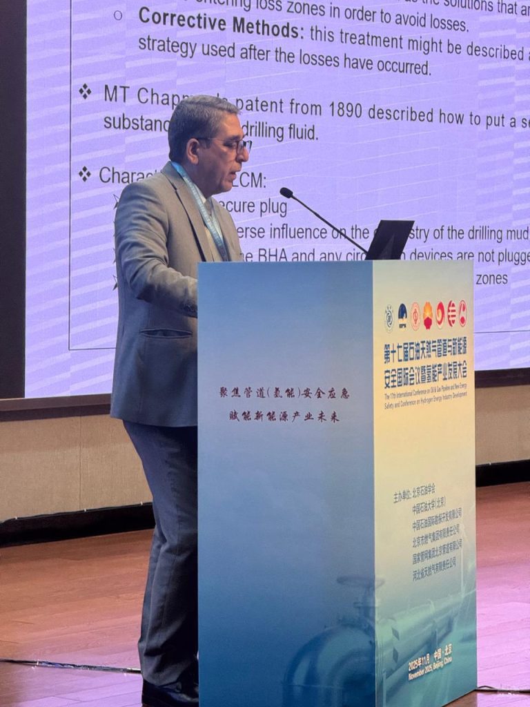 ba800539-62c1-41c4-971f-d718783df1dd-768x1024