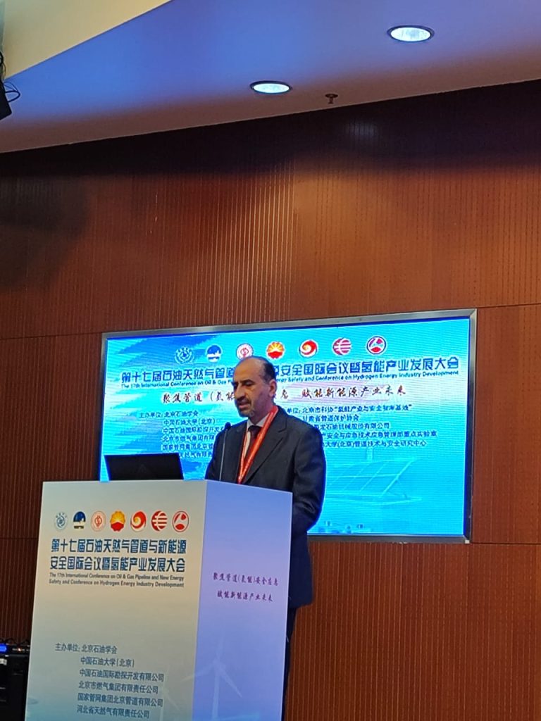 c736f43d-4397-417b-a7d3-72658abee276-768x1024